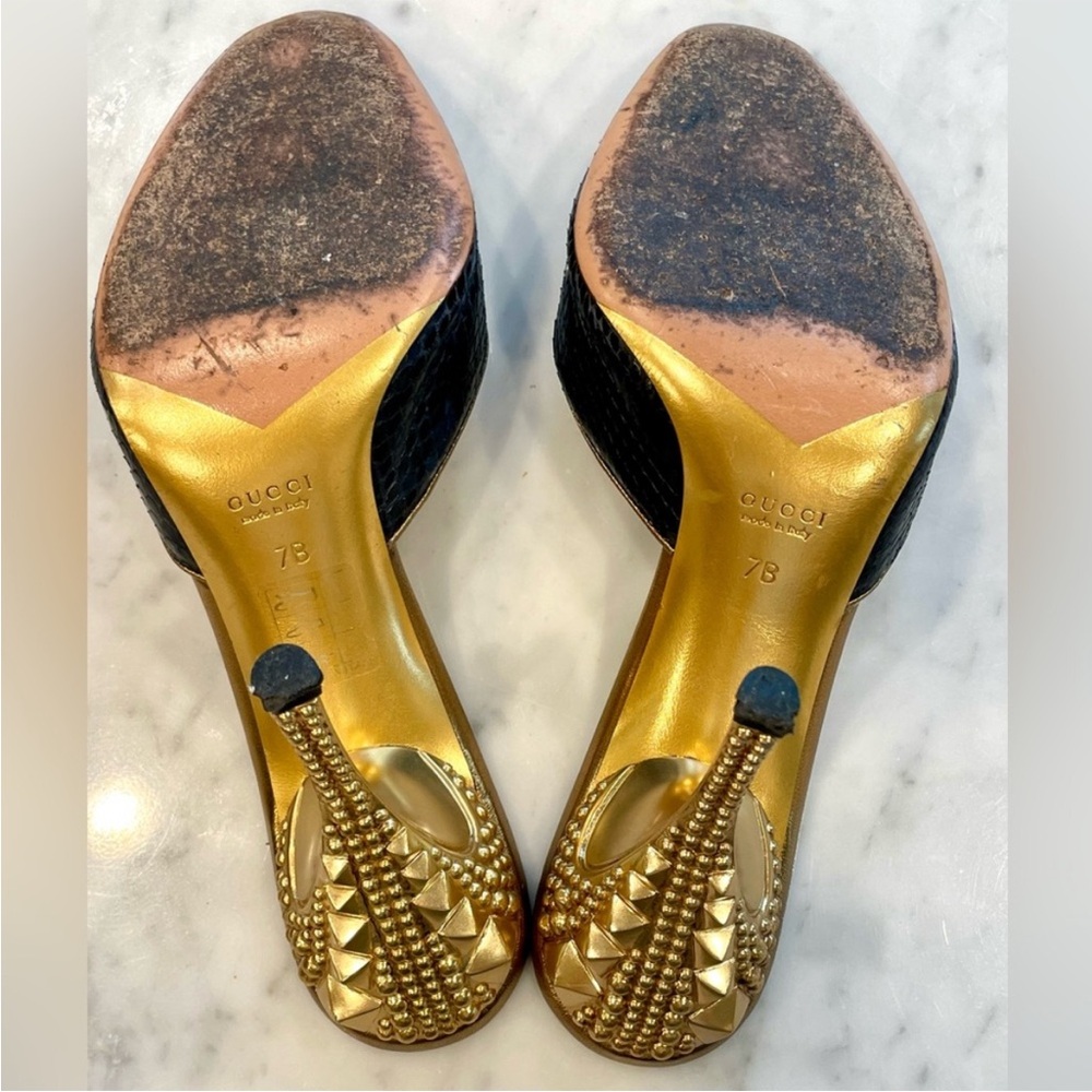 Gucci Rare Tom Ford Runway snakeskin slides, reptilian heel, blk & gold, 7, EUC - Picture 9 of 16